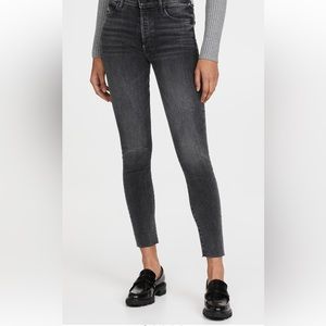 MOTHER The Stunner Ankle Fray Size 26 Friday The 13th